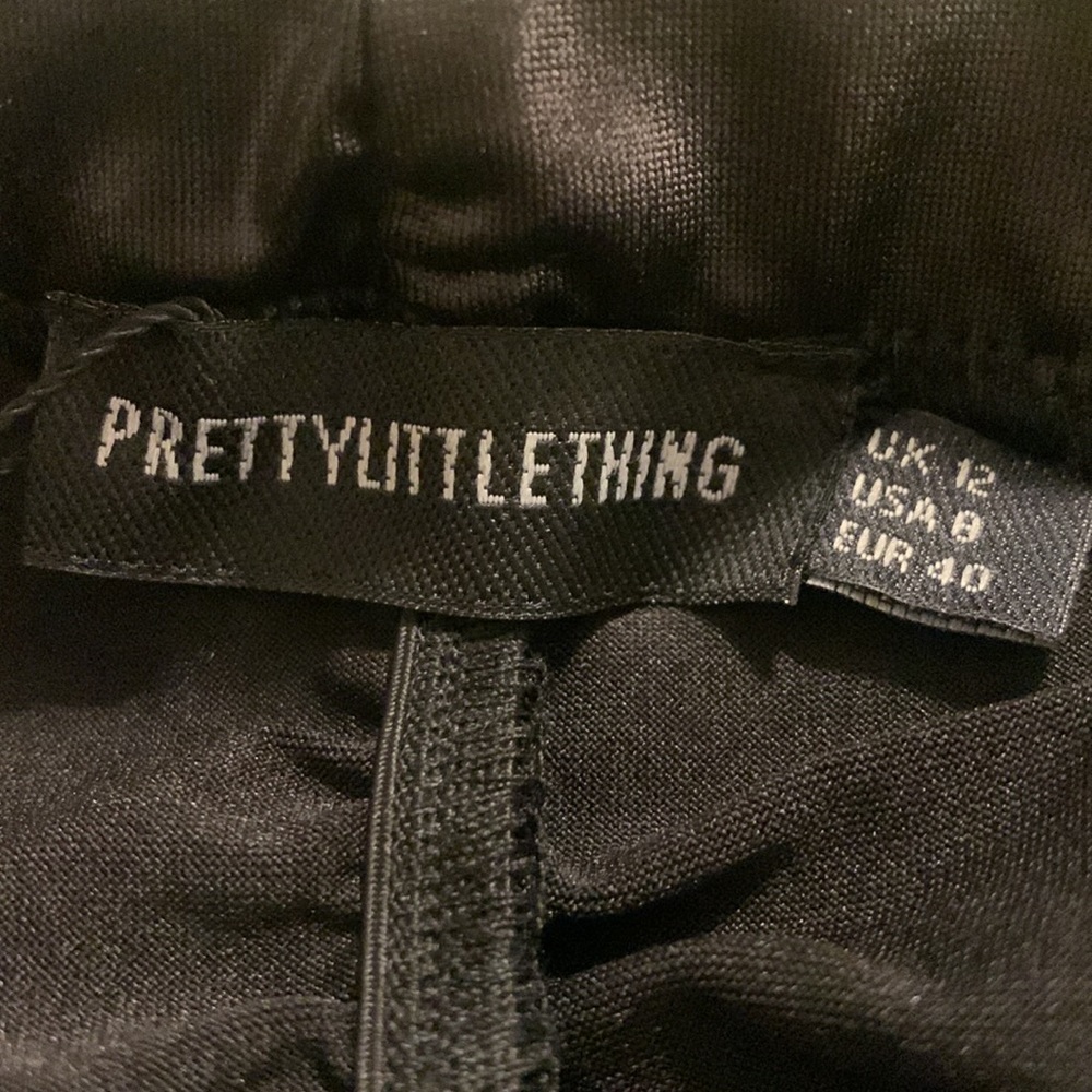 ⚡️Pretty Little Thing Ruched Faux Leather Legging - Picture 5 of 6